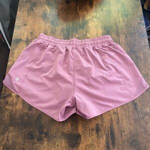 Lululemon low rise hotty hots